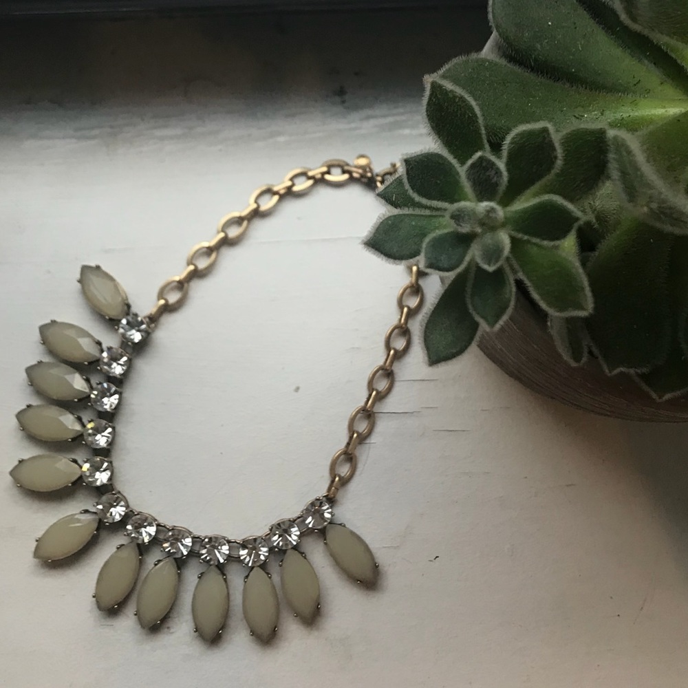 BOLD gem necklace ✨✨